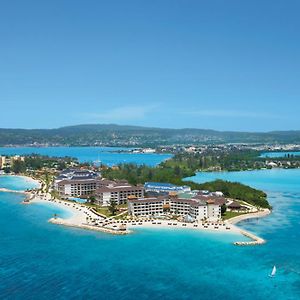 Secrets Wild Orchid (Adults Only)